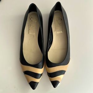 Butter Italian-Made Leather Black and Beige Pointy Toe Flats size 9.5